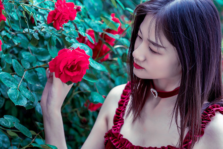 多款国产机器人亮相链博会英伟达展台